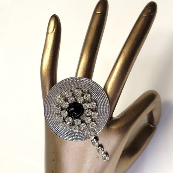 Adjustable Silver Crystal Flamboyant Cocktail Ring - Picture 1 of 8